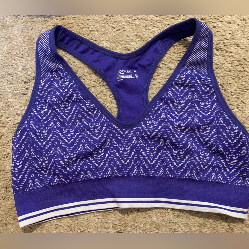 Jockey Sports Bra - Like New - Size XL but fits smaller.